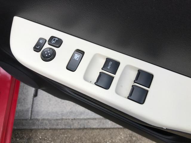 X 4WD アイドリングストップ CD AUX スマートキー オートエアコン AW13インチ シートヒーター(33枚目)