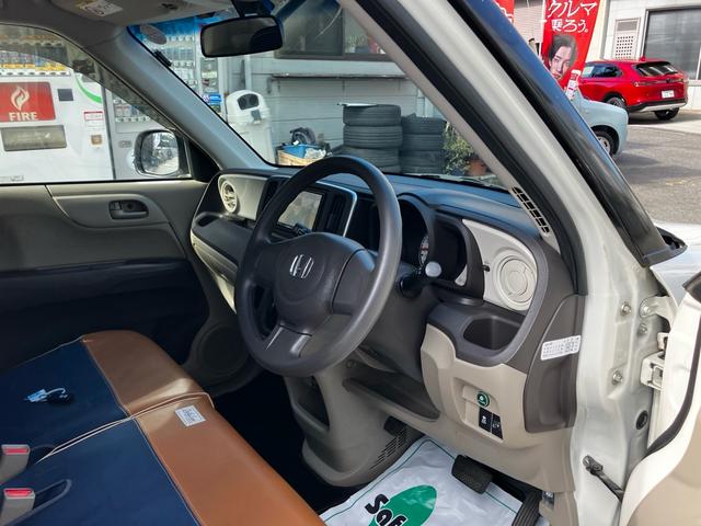 Ｎ－ＯＮＥ Ｇ　ＥＴＣ　ナビ　フルセグＴＶ　ＣＤ　ＤＶＤ　オートエアコン　スマートキー　電動格納ミラー　ベンチシート　アイドリングストップ　ＡＢＳ　横滑り防止装置　盗難防止システム　パワーウィンドウ　パワステ（39枚目）