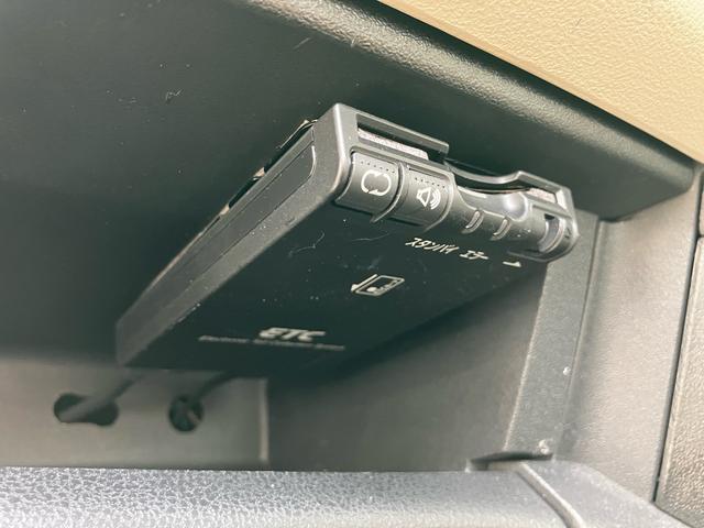 マーチ １２Ｇ　ＥＴＣ　ナビ　バックカメラ　フルセグＴＶ　Ｂｌｕｅｔｏｏｔｈ　ＣＤ　ＤＶＤ　ミュージックプレイヤー接続可　オートエアコン　スマートキー　電動格納ミラー　ＡＷ１４インチ　フォグライト（5枚目）