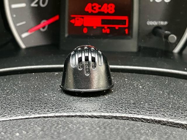 マーチ １２Ｇ　ＥＴＣ　ナビ　バックカメラ　フルセグＴＶ　Ｂｌｕｅｔｏｏｔｈ　ＣＤ　ＤＶＤ　ミュージックプレイヤー接続可　オートエアコン　スマートキー　電動格納ミラー　ＡＷ１４インチ　フォグライト（11枚目）