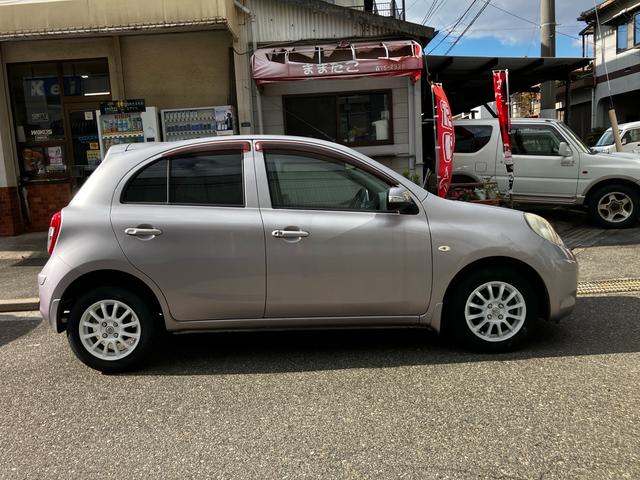 マーチ １２Ｇ　ＥＴＣ　ナビ　バックカメラ　フルセグＴＶ　Ｂｌｕｅｔｏｏｔｈ　ＣＤ　ＤＶＤ　ミュージックプレイヤー接続可　オートエアコン　スマートキー　電動格納ミラー　ＡＷ１４インチ　フォグライト（34枚目）