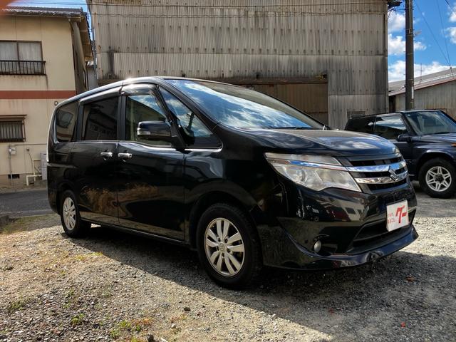 ランディ ２．０Ｇ　Ｓ－ハイブリッド　ワンオーナー　禁煙車　衝突被害軽減システム　レーンアシスト　両側パワスラ　ドラレコ　ＥＴＣ　ナビ　後席モニター　全周囲カメラ　フルセグＴＶ　Ｂｌｕｅｔｏｏｔｈ　ＣＤ　ＤＶＤ　コーナーセンサー　ＡＷ（3枚目）