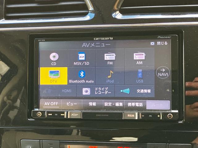 ランディ ２．０Ｇ　Ｓ－ハイブリッド　ワンオーナー　禁煙車　衝突被害軽減システム　レーンアシスト　両側パワスラ　ドラレコ　ＥＴＣ　ナビ　後席モニター　全周囲カメラ　フルセグＴＶ　Ｂｌｕｅｔｏｏｔｈ　ＣＤ　ＤＶＤ　コーナーセンサー　ＡＷ（11枚目）