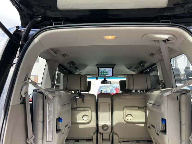 ランディ ２．０Ｇ　Ｓ－ハイブリッド　ワンオーナー　禁煙車　衝突被害軽減システム　レーンアシスト　両側パワスラ　ドラレコ　ＥＴＣ　ナビ　後席モニター　全周囲カメラ　フルセグＴＶ　Ｂｌｕｅｔｏｏｔｈ　ＣＤ　ＤＶＤ　コーナーセンサー　ＡＷ（31枚目）