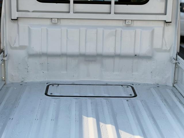 ���R�s�E�}���s���ӂŌy�o�����������̕��ɁB�����h���C�o�[�ɂ������₷���`�s�Ԃ�A�i�r�E�o�b�N�J�����t���ȂǁA���K�Ɏg����d�l�����ē��������܂��B