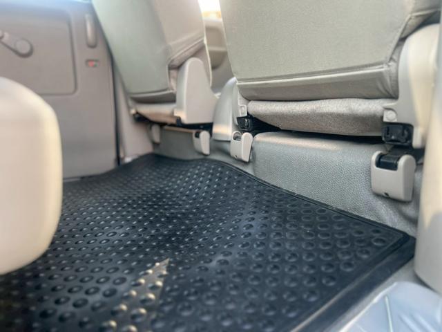 エブリイ ＰＡ　運転席エアバッグ・助手席エアバック・エアコン・クーラー・パワーステアリング・ＣＤ・両側スライドドア・禁煙車・１２Ｖ電源ソケット・ヘッドライトレベライザー・フロアマット・スペアキー・スペアタイヤ（45枚目）