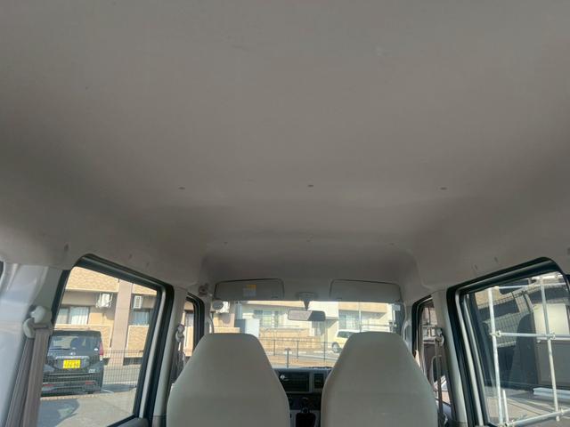 エブリイ ＰＡ　運転席エアバッグ・助手席エアバック・エアコン・クーラー・パワーステアリング・ＣＤ・両側スライドドア・禁煙車・１２Ｖ電源ソケット・ヘッドライトレベライザー・フロアマット・スペアキー・スペアタイヤ（50枚目）