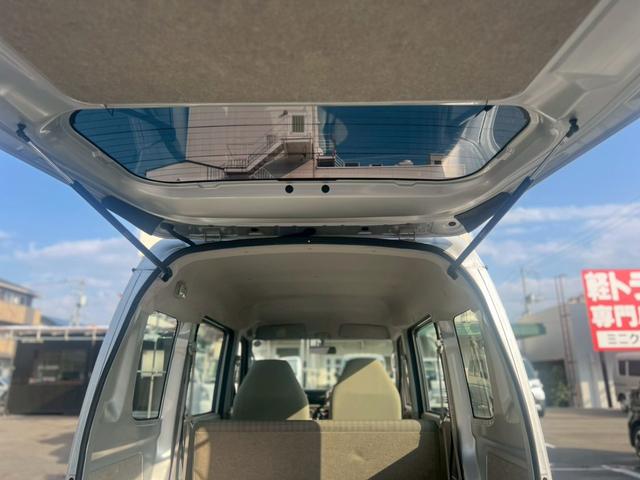 エブリイ ＰＡ　運転席エアバッグ・助手席エアバック・エアコン・クーラー・パワーステアリング・ＣＤ・両側スライドドア・禁煙車・１２Ｖ電源ソケット・ヘッドライトレベライザー・フロアマット・スペアキー・スペアタイヤ（69枚目）