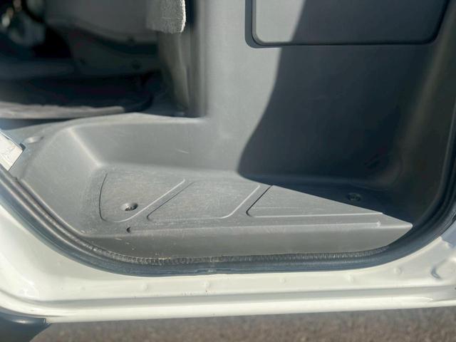 ���R�s�E�{���s�E�����s�Ŕz�B�E�c�ƂȂǎd���p�̌y�o�������T���̕��ɁI�n�C���[�t�E�ᑖ�s�E�����[���Ȃǌ���ڐ��őI�ׂ�݌ɂ𑽐����p�ӁB���[���n�j�I