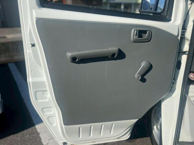 ���R�s�����_�ɔ����s�E�{���s�ȂǍL�͈͂��瑽�������X�I�y�g���E�y�o�����X�Ȃ�ł͂̒m���ƍ݌ɗ͂Łu�d���Ɏg����P��v�����I�т��������܂��B