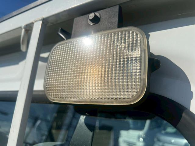 �O���s�E�����s�Ŕz�B��ݔ��_���ȂǂɎg����y�o�������T���̕��ɁB�`�s�Ԃ�n�C���[�t�d�l�ȂǁA�����g���₷�������Ԃ����I�B���[�n�j�̍݌ɂ�����܂��I