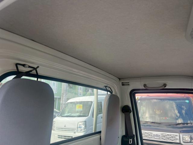 �䌴�s�E���R�s���ӂŌy�o�������T���̕��ɁB���s�����T���߁A�����[���̗ǎ����ÎԂ𑽐��W�����B�[�ԃX�s�[�h�ɂ����M������܂��B