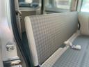 ＰＡ　運転席エアバッグ・助手席エアバック・エアコン・クーラー・パワーステアリング・ＣＤ・両側スライドドア・禁煙車・１２Ｖ電源ソケット・ヘッドライトレベライザー・フロアマット・スペアキー・スペアタイヤ（41枚目）