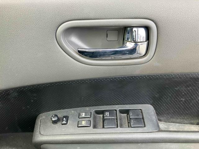 エクストレイル 20X 4WD ETC サンルーフ ナビ アルミホイール スマートキー 電動格納ミラー CVT 衝突安全ボディ ミュージックプレイヤー接続可 ABS ESC エアコン パワーステアリング パワーウィンドウ(6枚目)