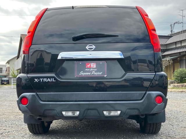 エクストレイル 20X 4WD ETC サンルーフ ナビ アルミホイール スマートキー 電動格納ミラー CVT 衝突安全ボディ ミュージックプレイヤー接続可 ABS ESC エアコン パワーステアリング パワーウィンドウ(17枚目)