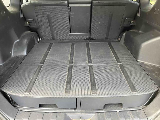 エクストレイル 20X 4WD ETC サンルーフ ナビ アルミホイール スマートキー 電動格納ミラー CVT 衝突安全ボディ ミュージックプレイヤー接続可 ABS ESC エアコン パワーステアリング パワーウィンドウ(18枚目)