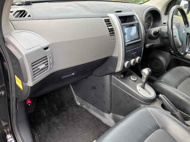 エクストレイル 20X 4WD ETC サンルーフ ナビ アルミホイール スマートキー 電動格納ミラー CVT 衝突安全ボディ ミュージックプレイヤー接続可 ABS ESC エアコン パワーステアリング パワーウィンドウ(21枚目)