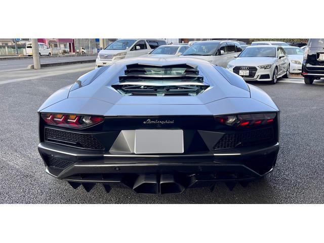 �G�N�X�e���A�V���C�j�[�J�[�{��