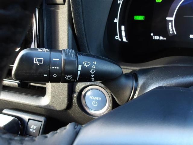 シエンタ ハイブリッドＺ　フルセグ　メモリーナビ　ミュージックプレイヤー接続可　バックカメラ　衝突被害軽減システム　ＥＴＣ　両側電動スライド　ＬＥＤヘッドランプ　ウオークスルー　ワンオーナー（12枚目）