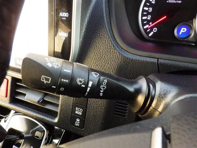 ノア Ｓｉ　ダブルバイビー　フルセグ　メモリーナビ　ＤＶＤ再生　バックカメラ　衝突被害軽減システム　ＥＴＣ　ドラレコ　両側電動スライド　ＬＥＤヘッドランプ　ウオークスルー　乗車定員７人　３列シート　アイドリングストップ（11枚目）