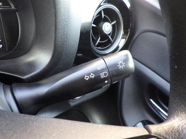 【見えないところまで徹底洗浄】エンジンルームからシートを外した洗浄まで、目に見えないところまで徹底的に洗浄しています。