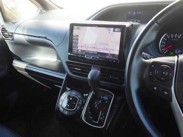 ヴォクシー ZS 煌II フルセグ メモリーナビ DVD再生 後席モニター バックカメラ 衝突被害軽減システム ETC 両側電動スライド LEDヘッドランプ ウオークスルー 乗車定員7人 3列シート アイドリングストップ(3枚目)