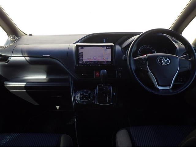 ヴォクシー ZS 煌II フルセグ メモリーナビ DVD再生 後席モニター バックカメラ 衝突被害軽減システム ETC 両側電動スライド LEDヘッドランプ ウオークスルー 乗車定員7人 3列シート アイドリングストップ(7枚目)