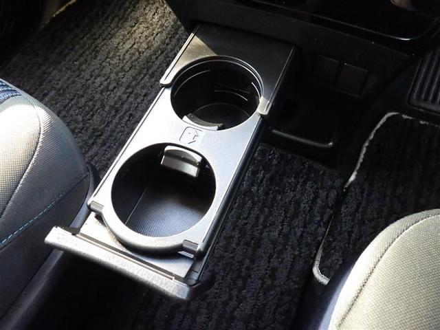 ヴォクシー ZS 煌II フルセグ メモリーナビ DVD再生 後席モニター バックカメラ 衝突被害軽減システム ETC 両側電動スライド LEDヘッドランプ ウオークスルー 乗車定員7人 3列シート アイドリングストップ(12枚目)