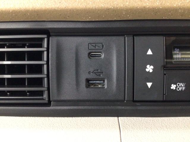 Ｎ－ＢＯＸ ベースグレード　デモカーＵＰ・ＬＥＤ・フルセグ・メモリナビ・バックカメラ・片側電動ドア・ＥＴＣ　衝突軽減システム　スマートキ－　カーテンエアバック　イモビライザー　ＥＣＯモード　横滑り防止　オートクルーズ　キーフリー（10枚目）