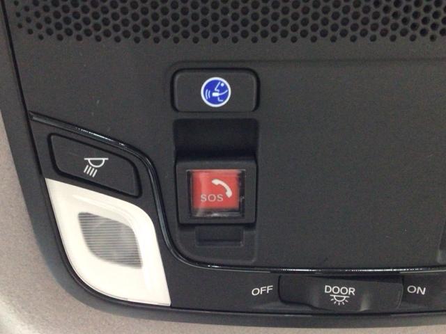 フィット ホーム デモカーUP・LED・ホンダCONNECT・メモリナビ・バックカメラ・ETC 衝突軽減 リアカメラ ソナー USB接続 AAC 横滑り防止機能 サイドエアバック ワンオーナー車 シートヒーター DVD(10枚目)