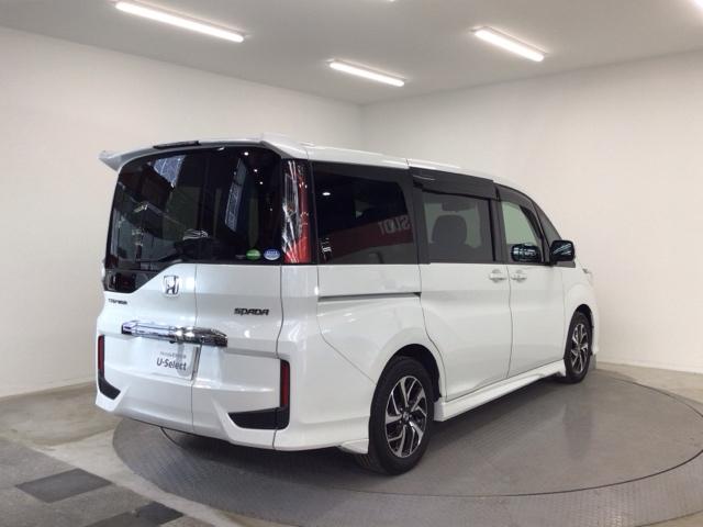 ステップワゴンスパーダ スパーダホンダセンシング LED・フルセグ・メモリナビ・バックカメラ・純正AW・両側電動ドア・ETC 盗難防止 助手席エアバッグ ワンオーナ- Wパワスラ 地デジ LEDライト 横滑り防止システム オートエアコン リアカメラ(4枚目)
