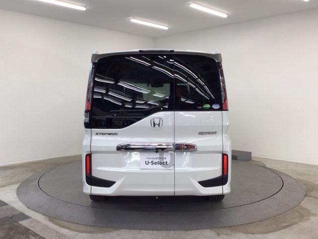 ステップワゴンスパーダ スパーダホンダセンシング LED・フルセグ・メモリナビ・バックカメラ・純正AW・両側電動ドア・ETC 盗難防止 助手席エアバッグ ワンオーナ- Wパワスラ 地デジ LEDライト 横滑り防止システム オートエアコン リアカメラ(28枚目)