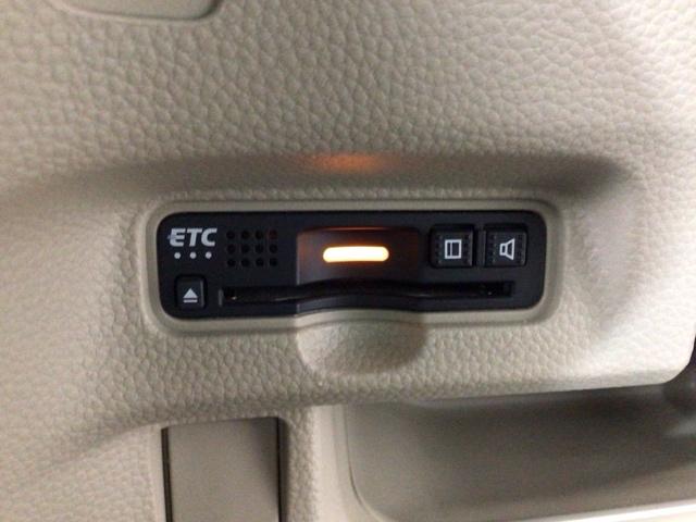 N-BOX Gホンダセンシング LED・フルセグ・メモリナビ・DVD・CD・バックカメラ・スマートキー・ETC 盗難防止システム ETC付 ナビTV スマキー DVD再生機能 横滑り防止 USB パワーウィンドウ AAC 地デジTV(10枚目)