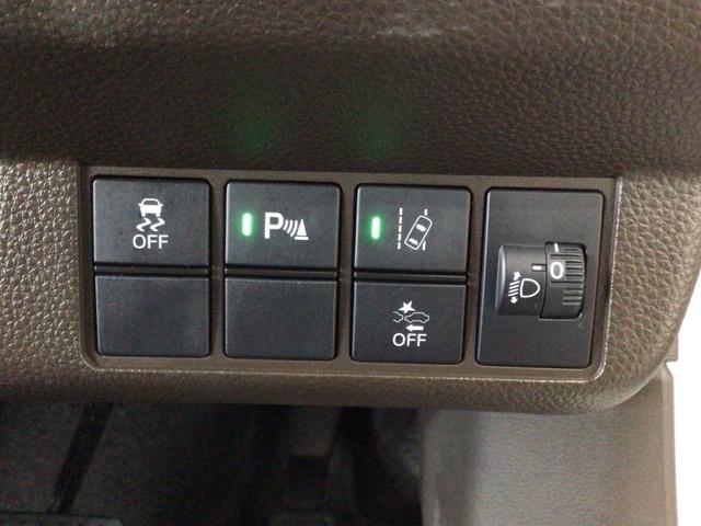 N-WGN Lホンダセンシング LED・フルセグ・メモリナビ・バックカメラ・シートヒーター・USBポート・ETC ETC装備 Bモニタ 誤発進抑制 1オナ LEDランプ オートライト DVD 横滑り防止機能 パーキングセンサー(7枚目)