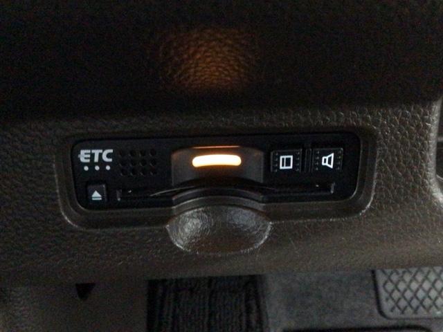 N-WGN Lホンダセンシング LED・フルセグ・メモリナビ・バックカメラ・シートヒーター・USBポート・ETC ETC装備 Bモニタ 誤発進抑制 1オナ LEDランプ オートライト DVD 横滑り防止機能 パーキングセンサー(11枚目)