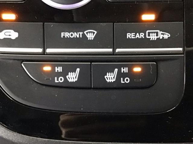 フリードハイブリッド ハイブリッド・クロスターホンダセンシング LED・フルセグ・メモリナビ・バックカメラ・純正AW・シートヒーター・ETC 両側Pスライドドア USB オートクルーズコントロール ワンオ-ナ- パーキングセンサー DVD再生可能 LEDライト(10枚目)