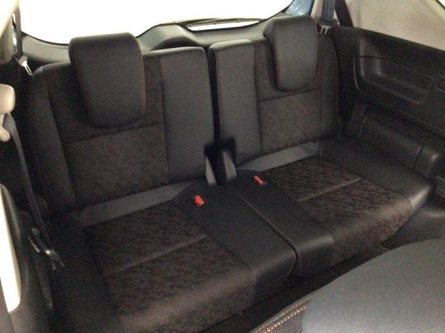 フリードハイブリッド ハイブリッド・クロスターホンダセンシング LED・フルセグ・メモリナビ・バックカメラ・純正AW・シートヒーター・ETC 両側Pスライドドア USB オートクルーズコントロール ワンオ-ナ- パーキングセンサー DVD再生可能 LEDライト(13枚目)