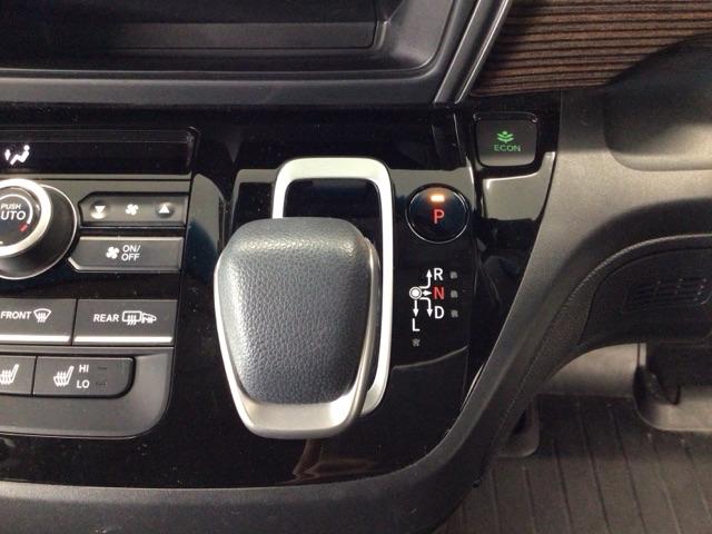 フリードハイブリッド ハイブリッド・クロスターホンダセンシング LED・フルセグ・メモリナビ・バックカメラ・純正AW・シートヒーター・ETC 両側Pスライドドア USB オートクルーズコントロール ワンオ-ナ- パーキングセンサー DVD再生可能 LEDライト(23枚目)