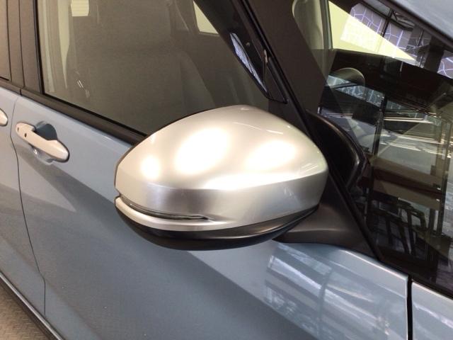 フリードハイブリッド ハイブリッド・クロスターホンダセンシング LED・フルセグ・メモリナビ・バックカメラ・純正AW・シートヒーター・ETC 両側Pスライドドア USB オートクルーズコントロール ワンオ-ナ- パーキングセンサー DVD再生可能 LEDライト(25枚目)