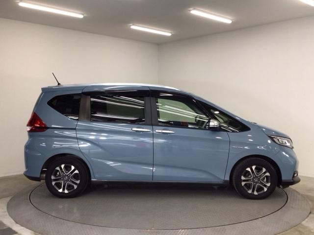 フリードハイブリッド ハイブリッド・クロスターホンダセンシング LED・フルセグ・メモリナビ・バックカメラ・純正AW・シートヒーター・ETC 両側Pスライドドア USB オートクルーズコントロール ワンオ-ナ- パーキングセンサー DVD再生可能 LEDライト(29枚目)