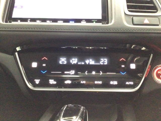 ヴェゼル ハイブリッドZ・ホンダセンシング LED・フルセグ・メモリナビ・バックカメラ・純正AW・シートヒーター・ETC レーダーサポート 1オーナ- DVD再生機能 横滑り防止システム バックアイカメラ 盗難防止装置 シートヒーター付 ABS(18枚目)