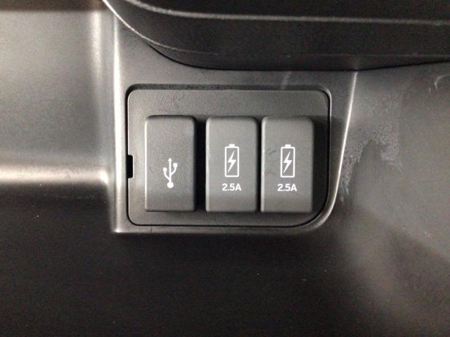 Ｎ－ＢＯＸカスタム Ｇ・Ｌターボホンダセンシング　ＬＥＤ・フルセグ・メモリナビ・純正ＡＷ・両側電動ドア・スマートキー・ＥＴＣ　両側ＰＷスライドドア　Ｂモニタ　Ｉストップ　セキュリティー　ＵＳＢ接続　クルーズコントロール　ナビＴＶ　キーレスエントリー（11枚目）