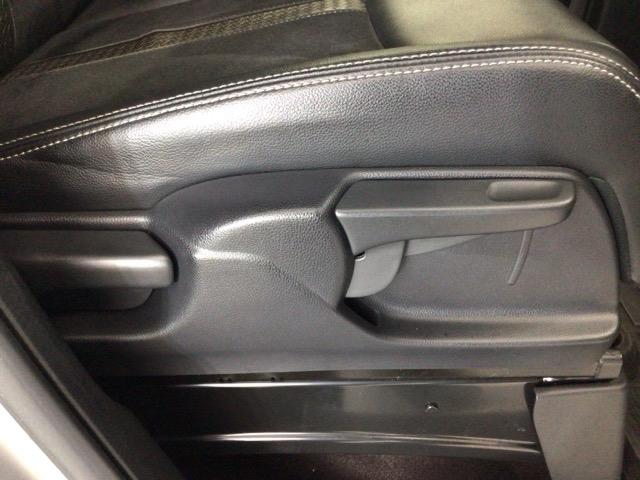 Ｎ－ＢＯＸカスタム Ｇ・Ｌターボホンダセンシング　ＬＥＤ・フルセグ・メモリナビ・純正ＡＷ・両側電動ドア・スマートキー・ＥＴＣ　両側ＰＷスライドドア　Ｂモニタ　Ｉストップ　セキュリティー　ＵＳＢ接続　クルーズコントロール　ナビＴＶ　キーレスエントリー（25枚目）