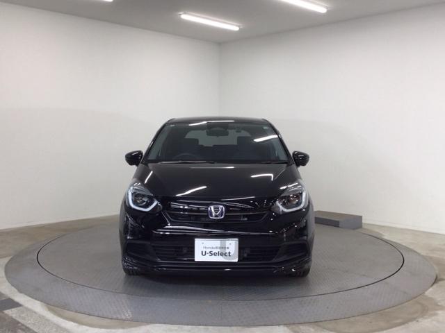 フィット ｅ：ＨＥＶホームブラックスタイル　デモカーＵＰ・ＬＥＤ・フルセグ・ホンダＣＯＮＮＥＣＴ・純正ＡＷ・ＥＴＣ　全周囲カメラ　オートライト　Ｂカメラ　１オーナー　ＬＥＤライト　クリアランスソナー　サイドＳＲＳ　オートクルーズコントロール（45枚目）