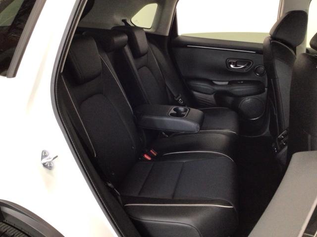 ZR-V X デモカーUP・LED・フルセグ・メモリナビ・純正AW・ホンダCONNECT 1オーナー クリアランスソナー 地デジ Bカメ オートクルーズコントロール ESC サイドカーテンエアバック エアコン(14枚目)