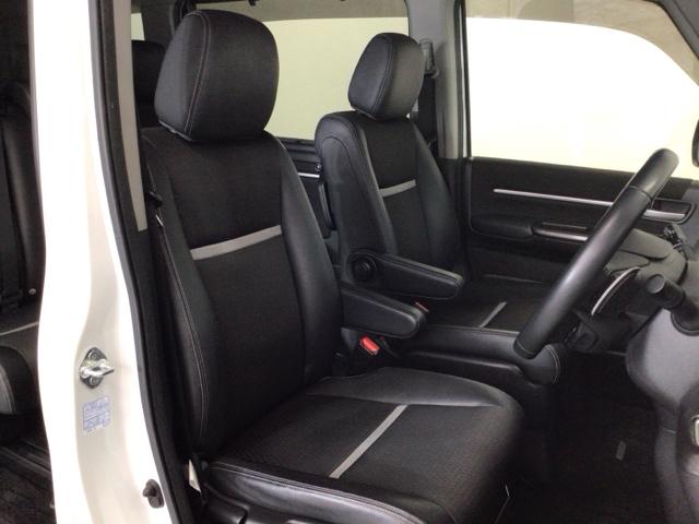 ステップワゴンスパーダ スパーダ・クールスピリットホンダセンシング　ＬＥＤ・フルセグ・メモリナビ・後席モニター・純正ＡＷ・両側電動ドア・ＥＴＣ　サイドエアバック　スマートキ　左右電動スライドドア　バックモニタ　Ｗエアコン　地ＴＶ　ナビ＆ＴＶ　三列シート　ＵＳＢ　ＡＡＣ（15枚目）