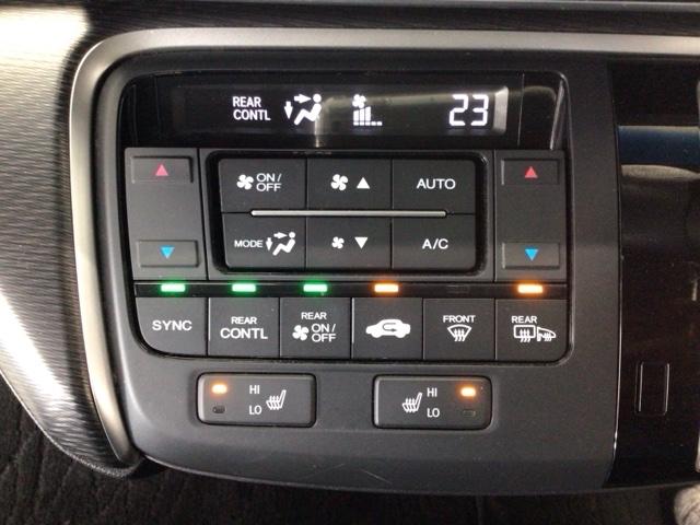 ステップワゴンスパーダ スパーダ・クールスピリットホンダセンシング　ＬＥＤ・フルセグ・メモリナビ・後席モニター・純正ＡＷ・両側電動ドア・ＥＴＣ　サイドエアバック　スマートキ　左右電動スライドドア　バックモニタ　Ｗエアコン　地ＴＶ　ナビ＆ＴＶ　三列シート　ＵＳＢ　ＡＡＣ（18枚目）