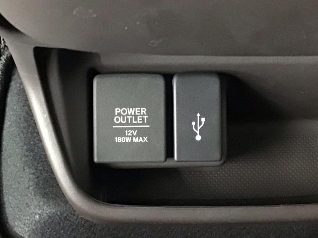 フリード Ｇ　レンタＵＰ・フルセグ・メモリナビ・バックカメラ・シートヒーター・ＥＴＣ　Ａクルーズ　３列シート　ＬＥＤヘッドライト　パワーウインドウ　地デジ　Ｒカメラ　イモビ　ＶＳＡ　ＵＳＢ　ドライブレコーダー（9枚目）