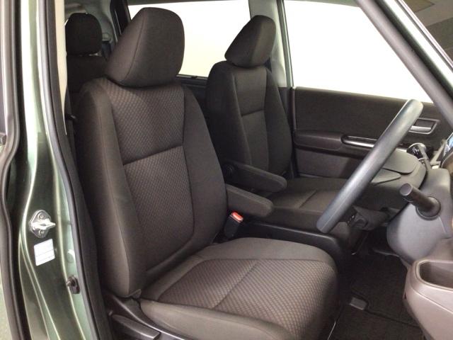 フリード Ｇ　レンタＵＰ・フルセグ・メモリナビ・バックカメラ・シートヒーター・ＥＴＣ　Ａクルーズ　３列シート　ＬＥＤヘッドライト　パワーウインドウ　地デジ　Ｒカメラ　イモビ　ＶＳＡ　ＵＳＢ　ドライブレコーダー（15枚目）