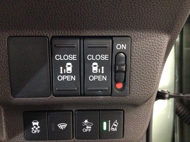 フリード Ｇ　レンタＵＰ・フルセグ・メモリナビ・バックカメラ・シートヒーター・ＥＴＣ　Ａクルーズ　３列シート　ＬＥＤヘッドライト　パワーウインドウ　地デジ　Ｒカメラ　イモビ　ＶＳＡ　ＵＳＢ　ドライブレコーダー（22枚目）